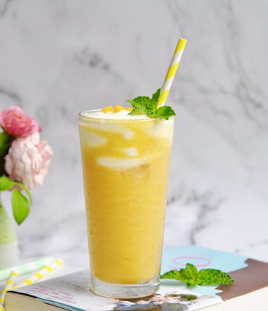 Mango coconut tea